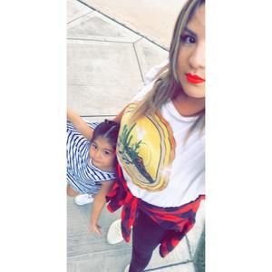 Meet your Posher, Ashley